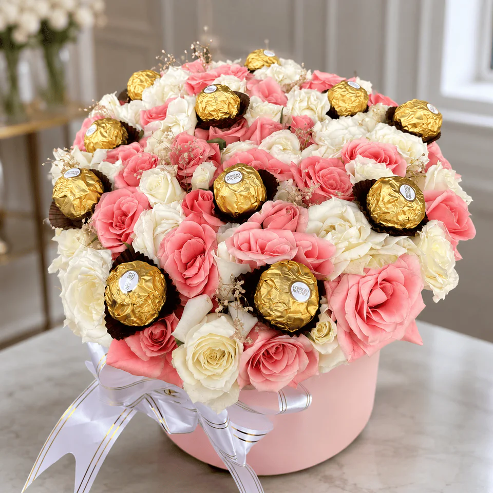 Bloom Couture Grande rose and chocolate flower box in Casablanca
