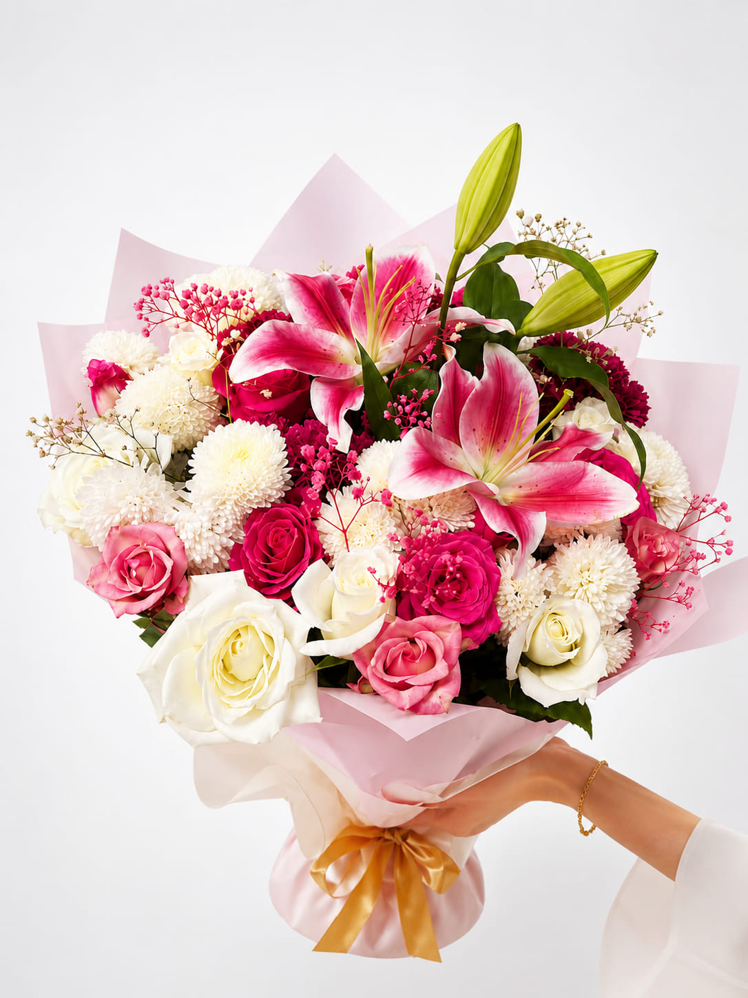 Roselle pink lily and rose bouquet for delivery in Rabat